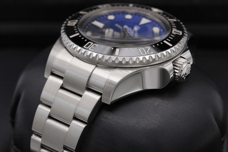Rolex Deepsea 126660 Image 2